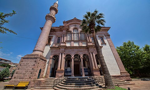 KİLİSEDEN ÇINARLI CAMİSİNE UZANAN YOLCULUK