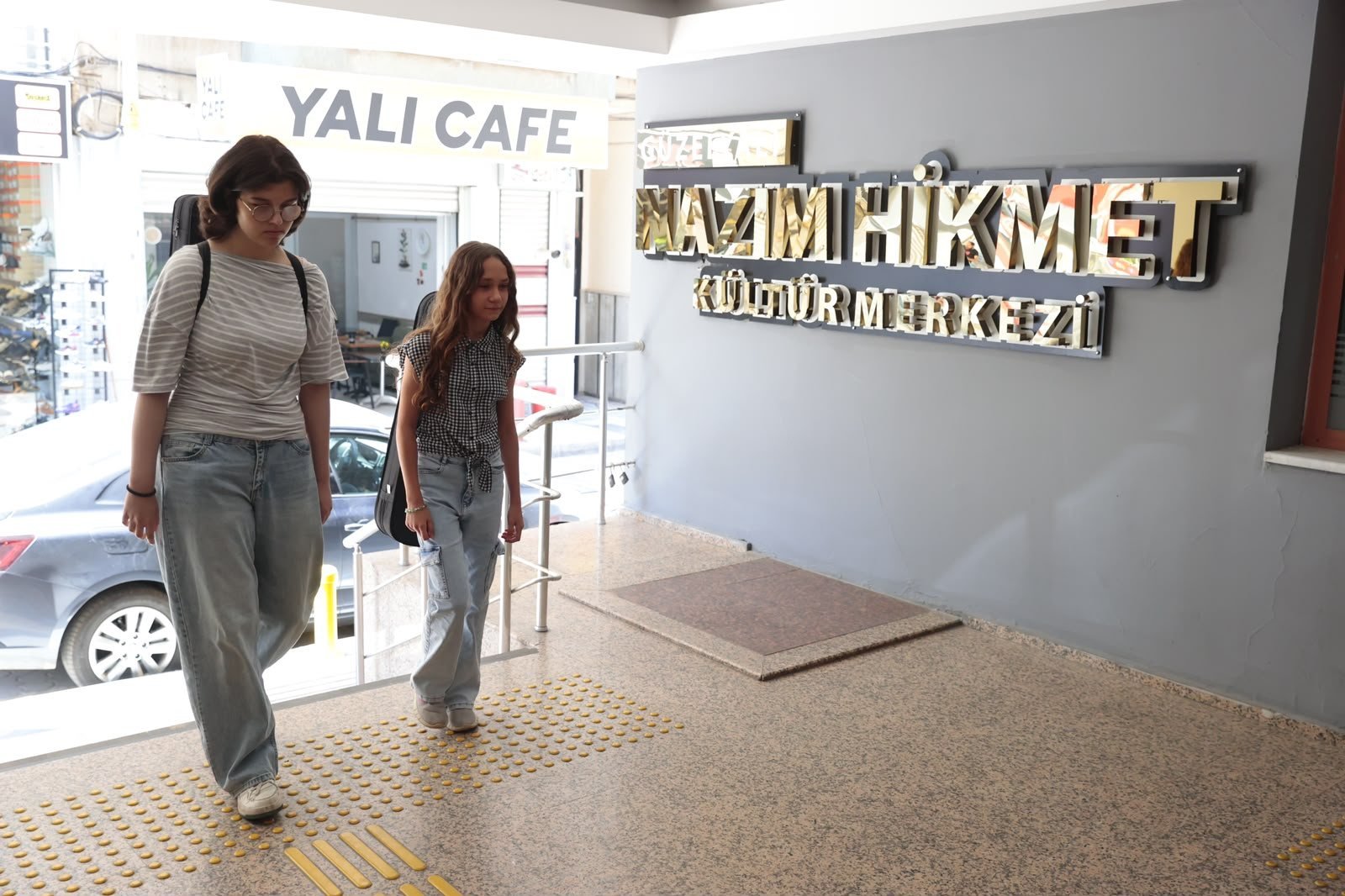 Güzelyalı’da 7’den 77’ye sanat var