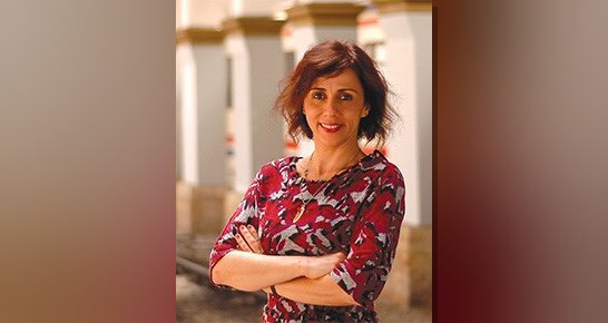 Defne Suman'ın İzmir'in Smyrna yıllarına tarihi bir yolculuk sunan "Emanet