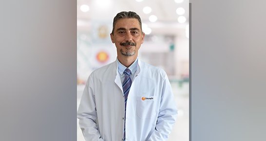 Dünyagöz İzmir'den Op. Dr. Özgür Eroğlu, üçüncü nesil göz lazeri