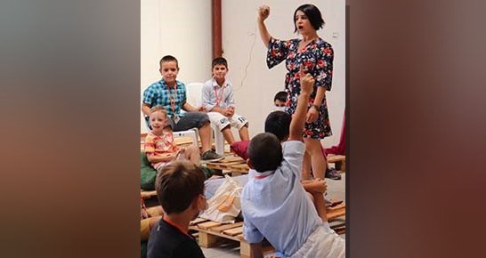 Türkiye'nin ilk Fabrikada Masal Şenliği, Torbalı'daki Laber Kimya ve İva