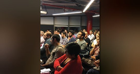 İş batıranların deneyimlerini paylaştığı ve dinleyenlerin tecrübe kazandığı Fuckup Nights