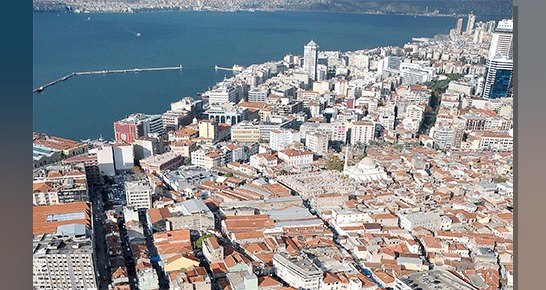 Cumhuriyetin 96. yıl dönümünde hizmet ekonomisi temelinde İzmir'in marka şehir