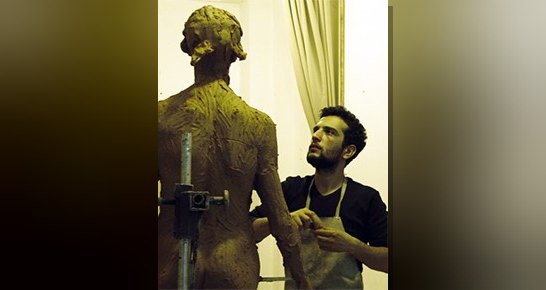 Borges'in okuma üzerine düşünceleriyle başlayan, heykeltıraş Mahmut Aydın ve heykelleri