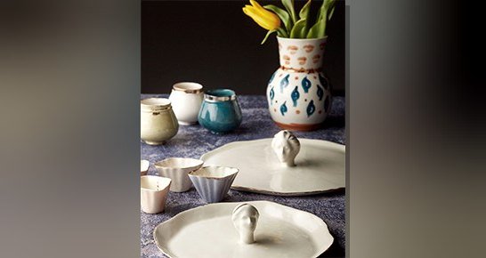 Sofraları süsleyen el yapımı porselenler üreten Maji Atelier'nin yaratıcılık ve