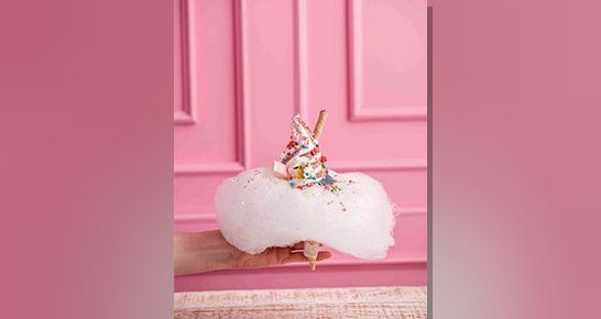 Ice Cloud, dondurma ve pamuk şekerini buluşturan soft dondurma konseptiyle