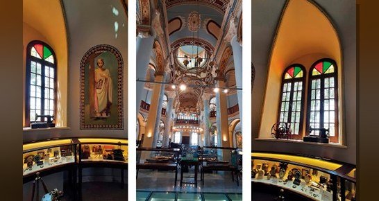 Ayvalık'ta 1873 tarihli Taksiyarhis Kilisesi, bugün Rahmi M. Koç Müzesi