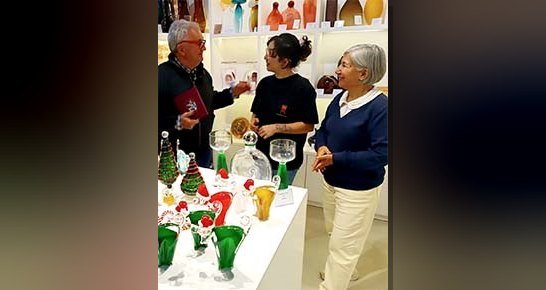 Mehmet Gülümser, Urla sokaklarında dolaşan gizemli hikâyeleri anlattığı dizinin ilk