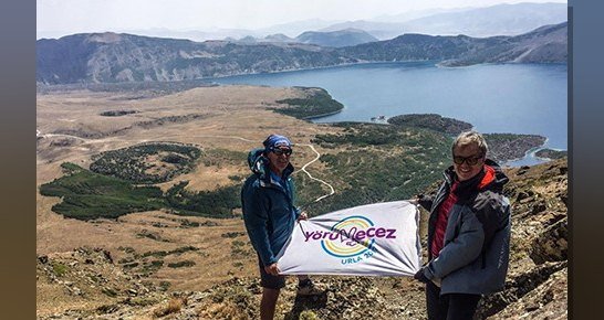Yörüvecez üyeleri Mehmet Namık Esen ve Metin Esen, Nemrut, Süphan
